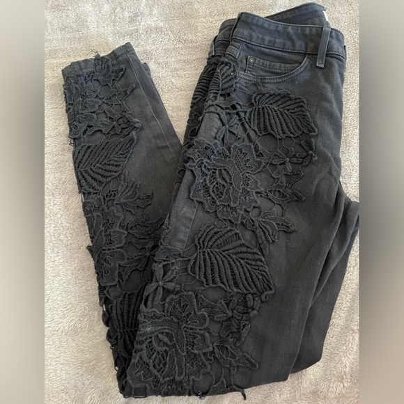 Guess Women’s Black Denim Jeans. Size 27 - Picture 2 of 4